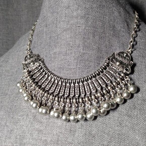 Vintage Boho Silvertone Collar Necklace with Charm Dangles - Picture 2 of 4